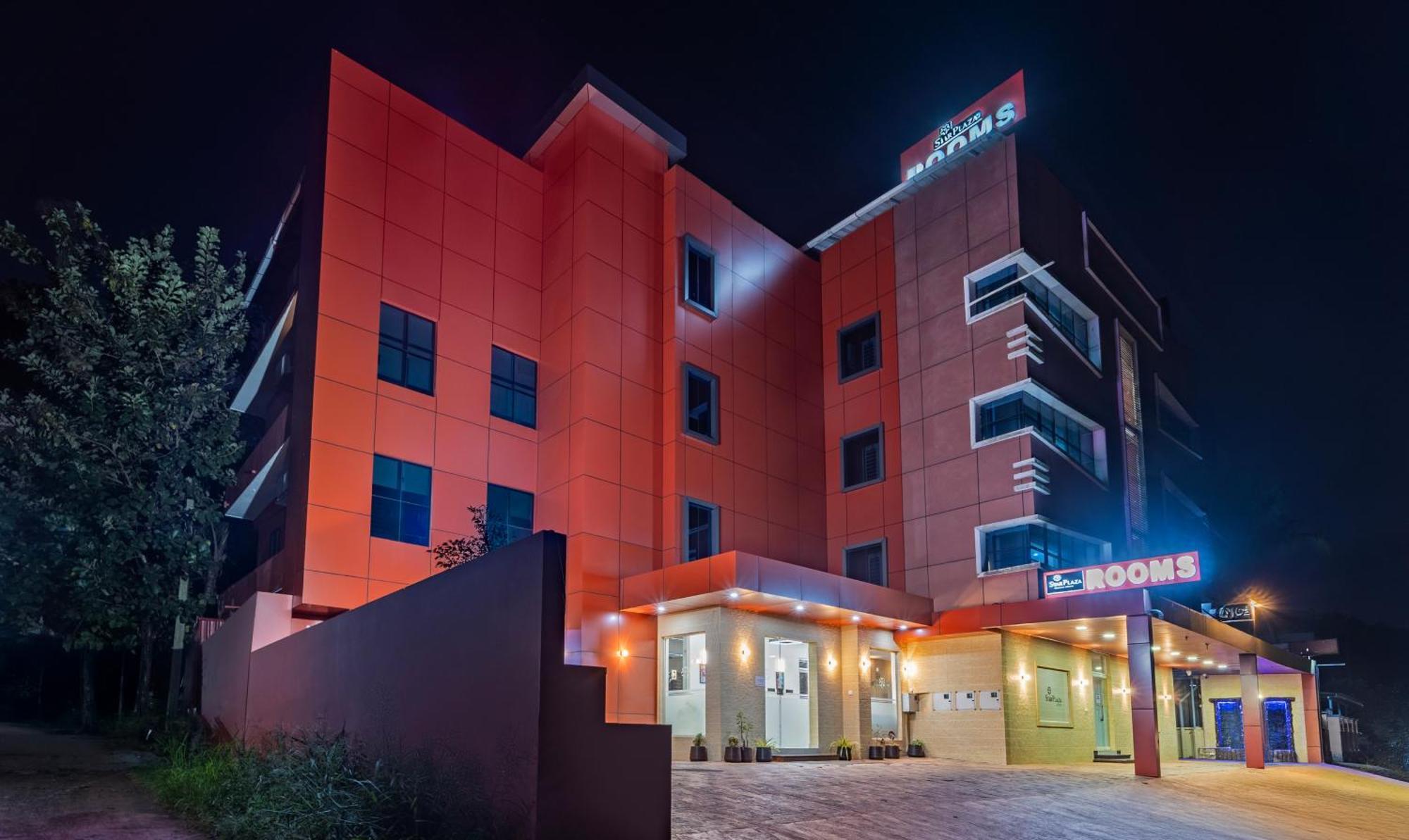 Treebo Thoduvas Star Plaza Cochin Airport Otel Nedumbassery Dış mekan fotoğraf